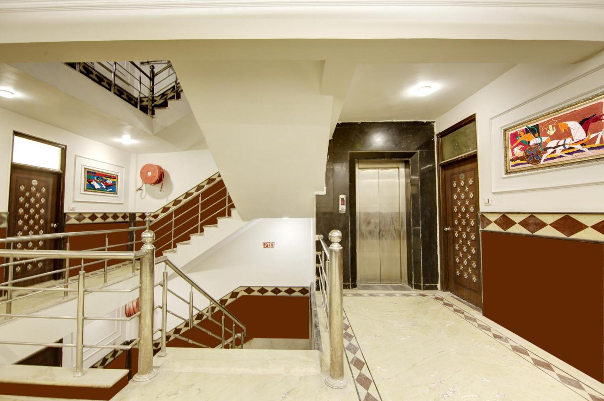 Hotel Star Villa - Front Of New Delhi Railway Station & 5 Minute From Connaught Place Exterior foto