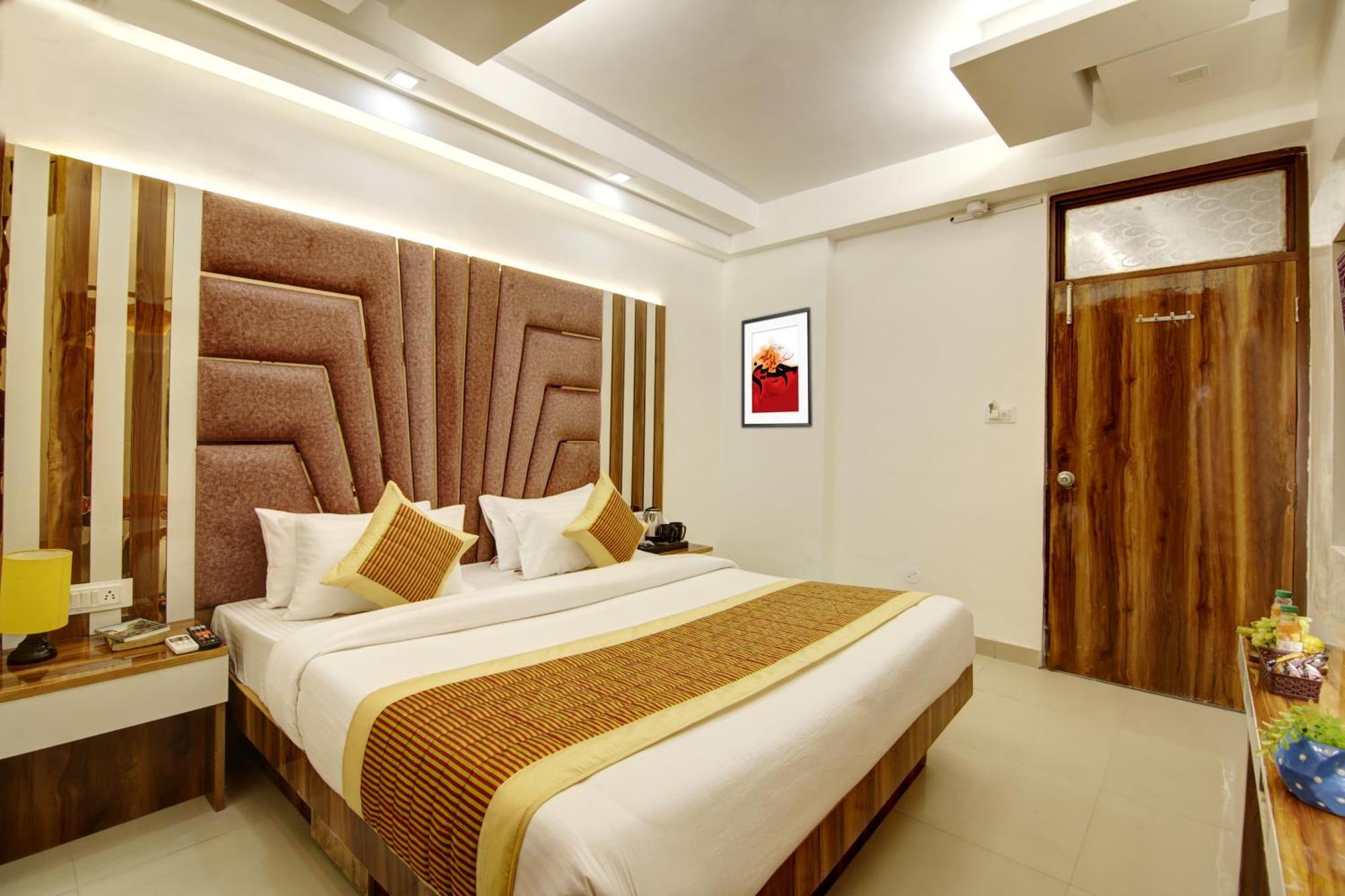 Hotel Star Villa - Front Of New Delhi Railway Station & 5 Minute From Connaught Place Exterior foto